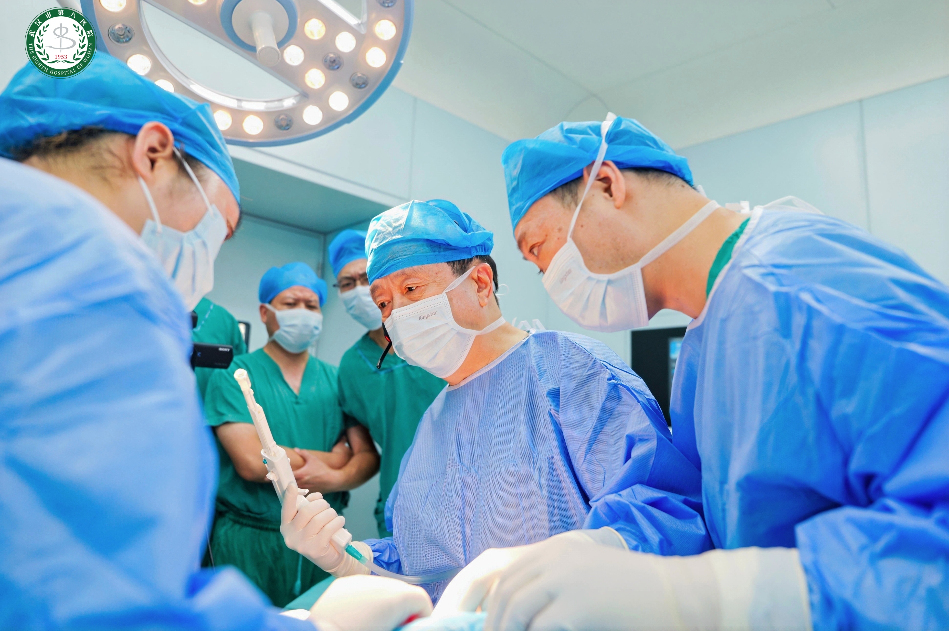 Live surgery using Automatic Tightening Band Ligation