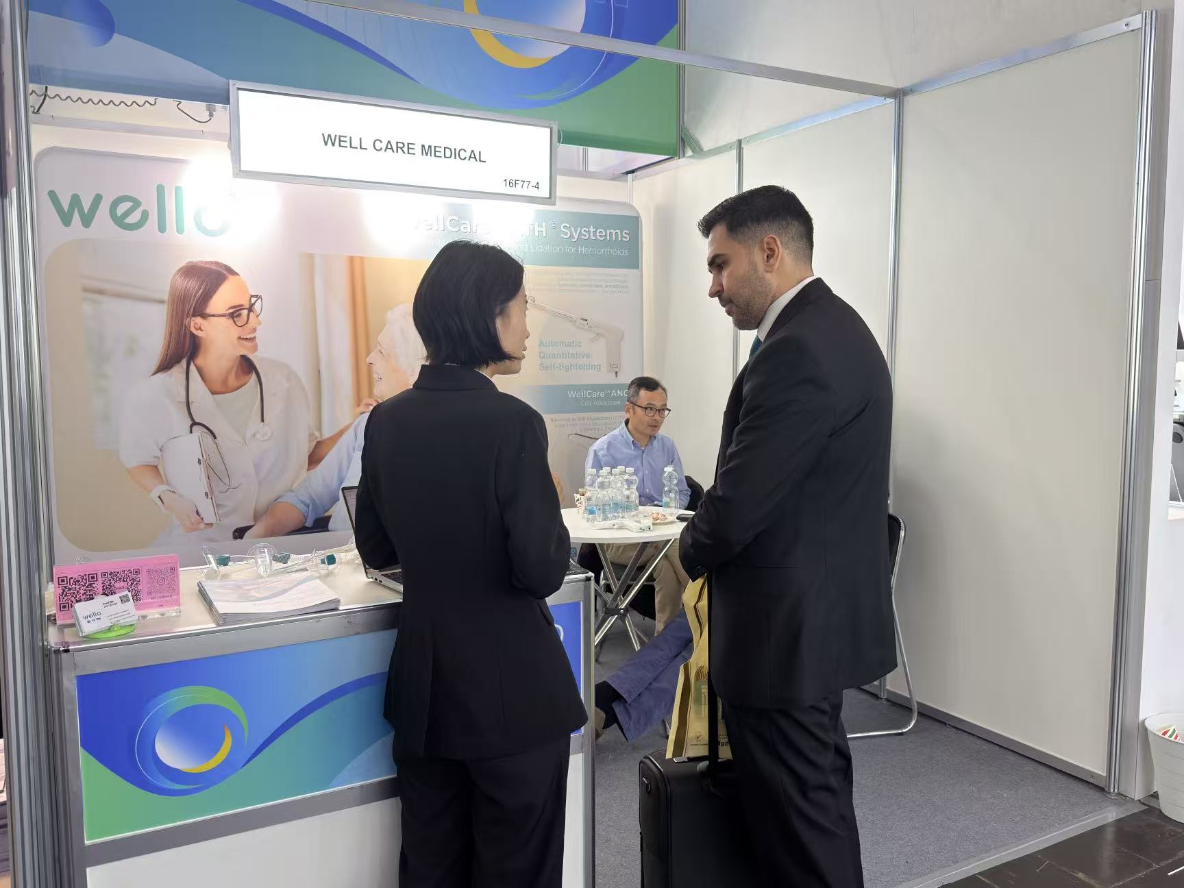 Wellocare team engaging with international partners at MEDICA